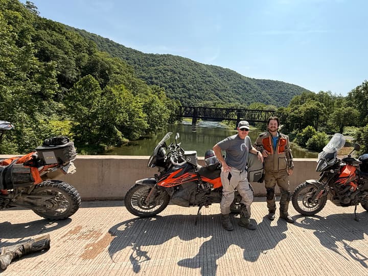 A pause above the river before turning back toward the trail.